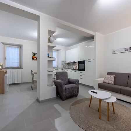 Louna By Interhome