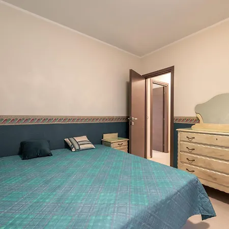 Louna By Interhome *